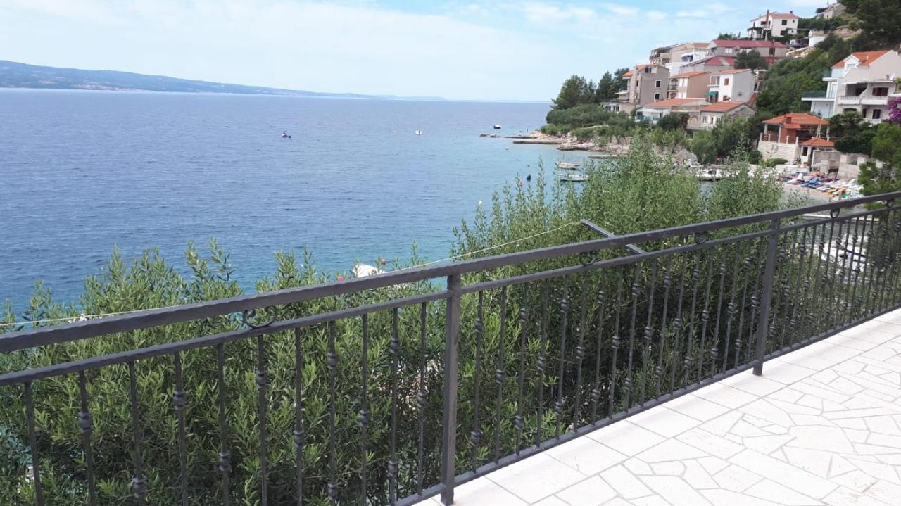 Apartment On The Beach Локва-Рогозница Экстерьер фото